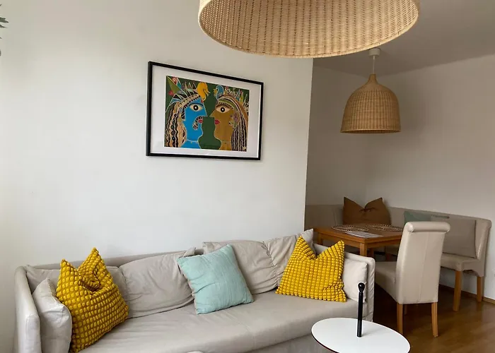 Wohnen Bei Frau Tinz - - Bahnhof- Und Zentrumsnaehe アパート *